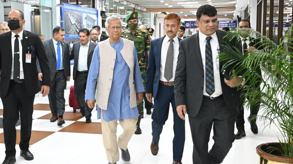 নিউইয়র্কের উদ্দেশে ঢাকা ত্যাগ করলেন প্রধান উপদেষ্টা নিউইয়র্কের উদ্দেশে ঢাকা ত্যাগ করলেন প্রধান উপদেষ্টা