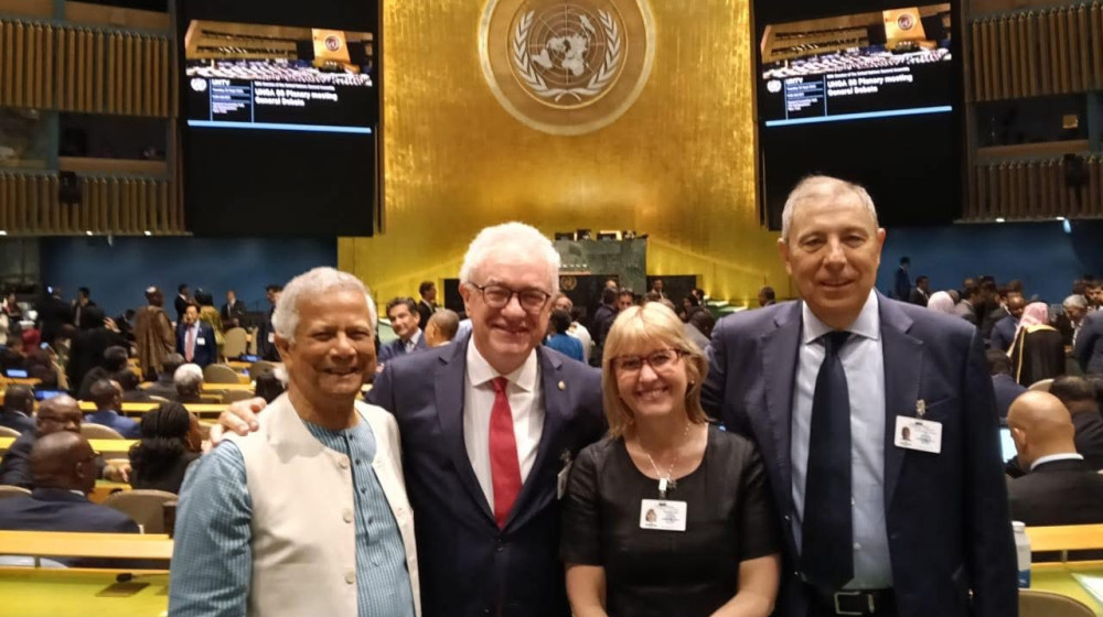 জাতিসংঘ সাধারণ পরিষদের উদ্বোধনী অধিবেশনে প্রধান উপদেষ্টার যোগদান জাতিসংঘ সাধারণ পরিষদের উদ্বোধনী অধিবেশনে প্রধান উপদেষ্টার যোগদান