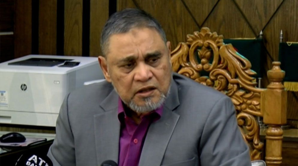 প্রযুক্তির সহায়তায় ভোট দেবেন প্রবাসীরা: সিইসি প্রযুক্তির সহায়তায় ভোট দেবেন প্রবাসীরা: সিইসি