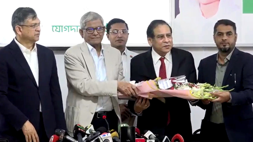 বিএনপিতে যোগ দিলেন রেজা কিবরিয়া