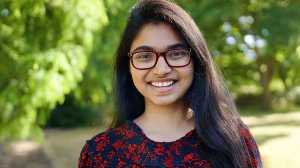 ৭ ঘণ্টায় ১২ লাখ টাকা নির্বাচনী অনুদান পেলেন ডা. তাসনিম জারা