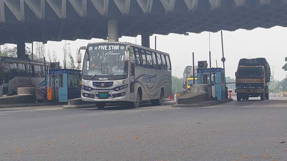 বঙ্গবন্ধু সেতুতে ২৪ ঘণ্টায়, টোল আদায় তিন কোটির বেশি বঙ্গবন্ধু সেতুতে ২৪ ঘণ্টায়, টোল আদায় তিন কোটির বেশি