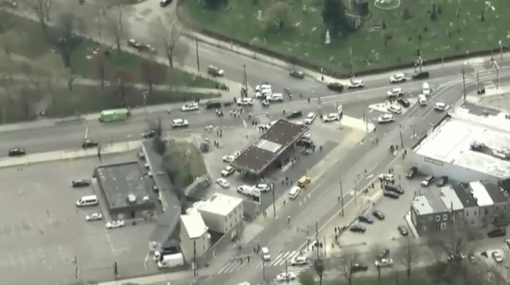 “যুক্তরাষ্ট্রে ঈদের দিন গোলাগুলিতে গুলিবিদ্ধ কয়েকজন”