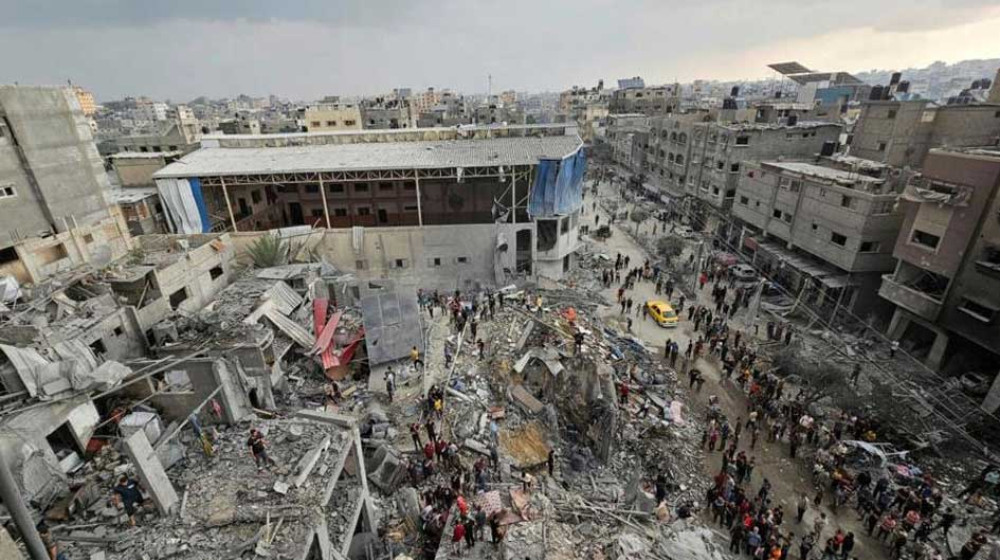 গাজায় শরণার্থী শিবিরে ইসরাইলের হামলা গাজায় শরণার্থী শিবিরে ইসরাইলের হামলা