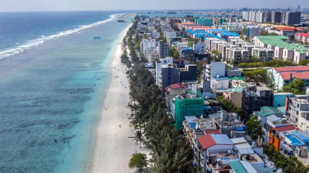 বন্ধ হয়ে গেল মালদ্বীপের শ্রমবাজার, নতুন কর্মী ভিসা পাচ্ছে না বাংলাদেশ