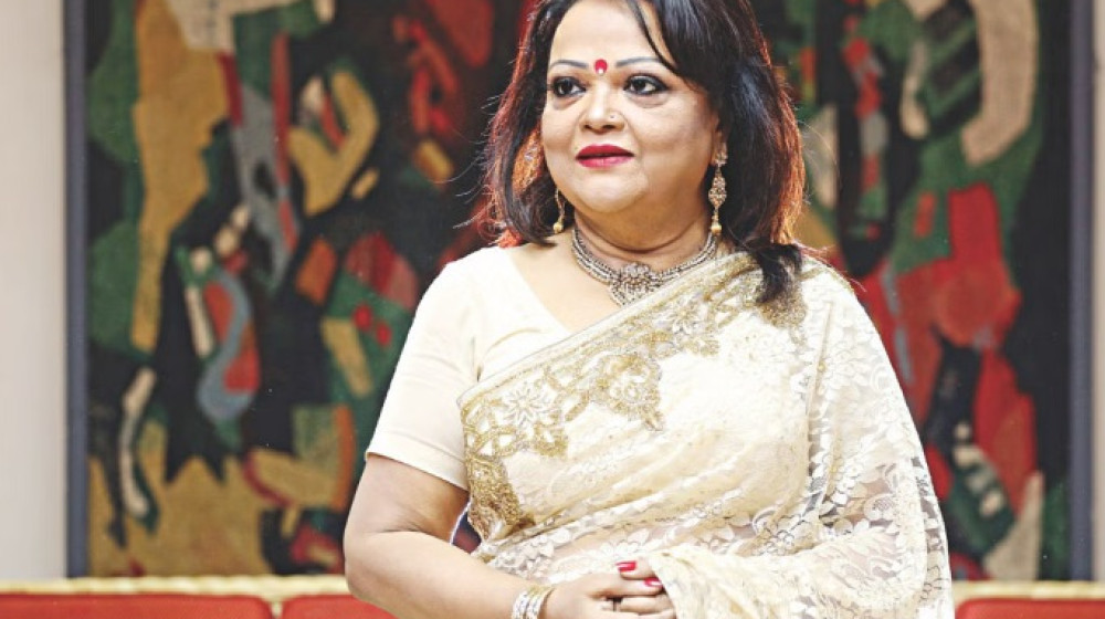 চিকিৎসা নিয়ে দেশে সাবিনা, কেমন আছেন শিল্পী?