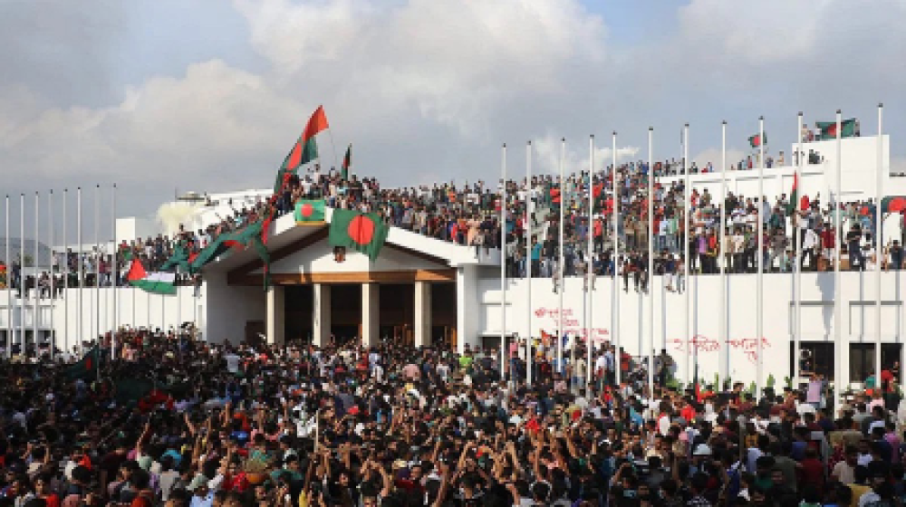 ঐতিহাসিক গণ অভ্যুত্থানের এক মাস পূর্ণ হলো আজ ঐতিহাসিক গণ অভ্যুত্থানের এক মাস পূর্ণ হলো আজ
