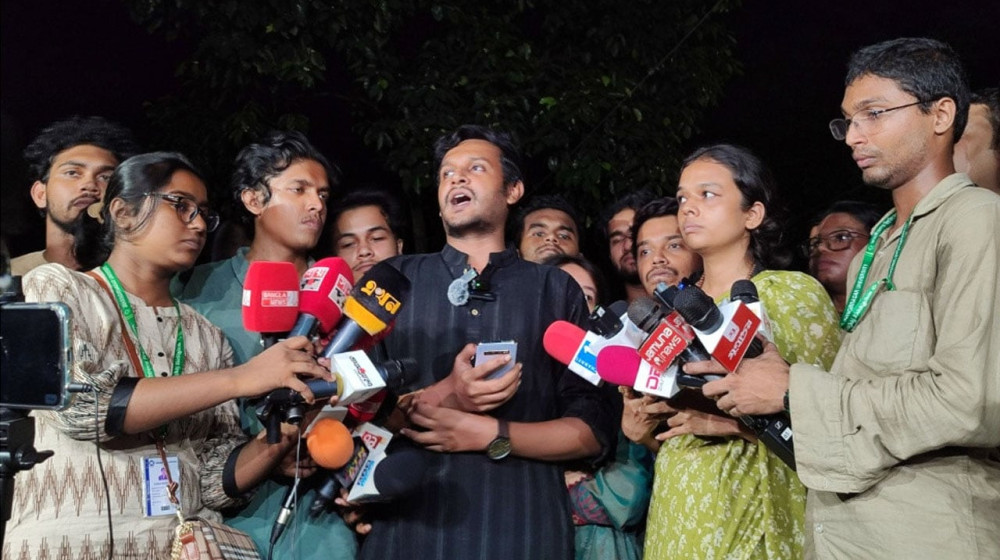 জাকসুর ভোট বর্জন ৪ প্যানেলের, পুনর্নির্বাচনের দাবি জাকসুর ভোট বর্জন ৪ প্যানেলের, পুনর্নির্বাচনের দাবি