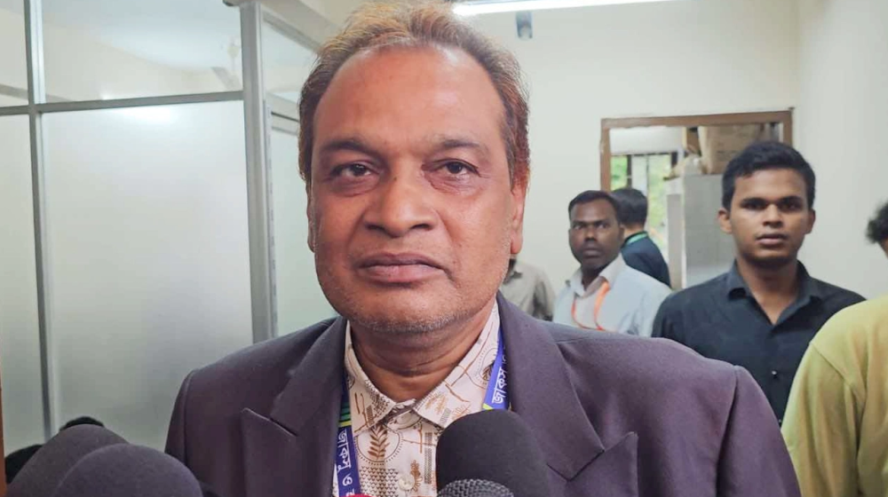 সন্ধ্যা সাতটায় জাকসু নির্বাচনের ফল ঘোষণা : প্রধান নির্বাচন কমিশনার সন্ধ্যা সাতটায় জাকসু নির্বাচনের ফল ঘোষণা : প্রধান নির্বাচন কমিশনার