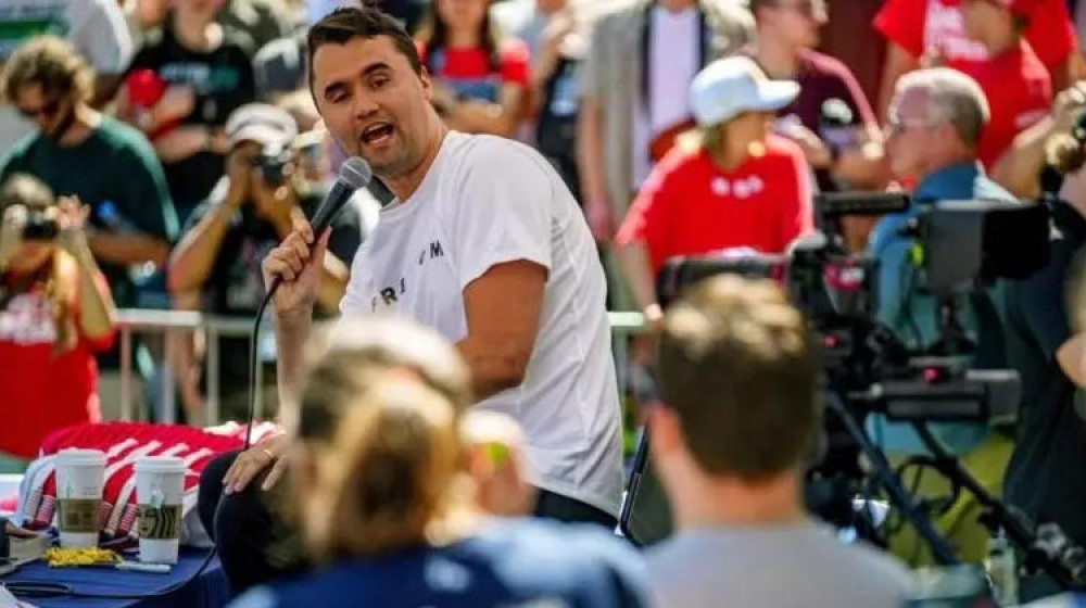 চার্লি কার্কের শেষ মুহূর্ত চার্লি কার্কের শেষ মুহূর্ত